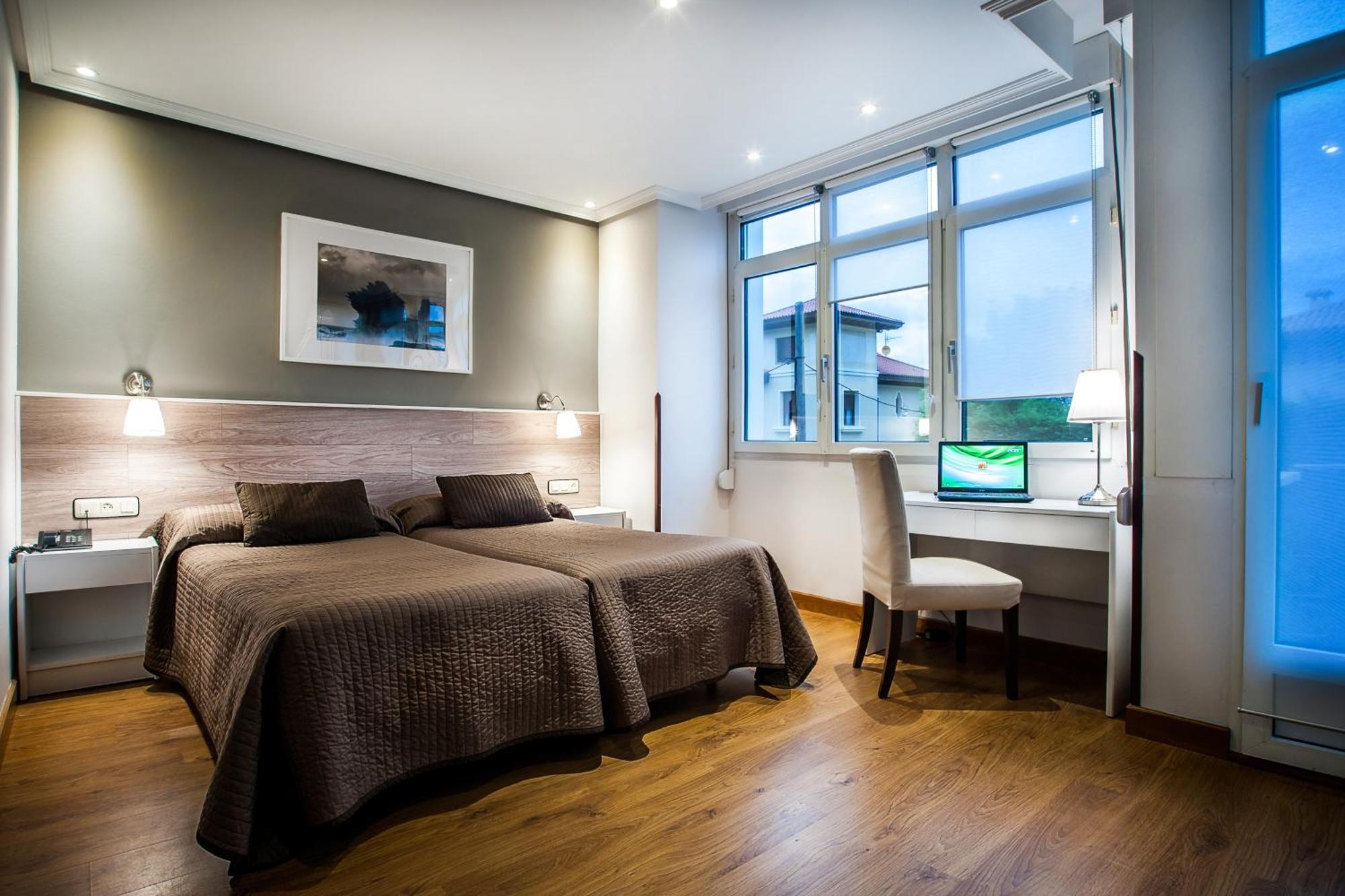 Hotel Don Pepe Ria Ribadesella Δωμάτιο φωτογραφία