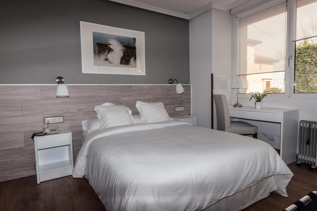 Hotel Don Pepe Ria Ribadesella Δωμάτιο φωτογραφία