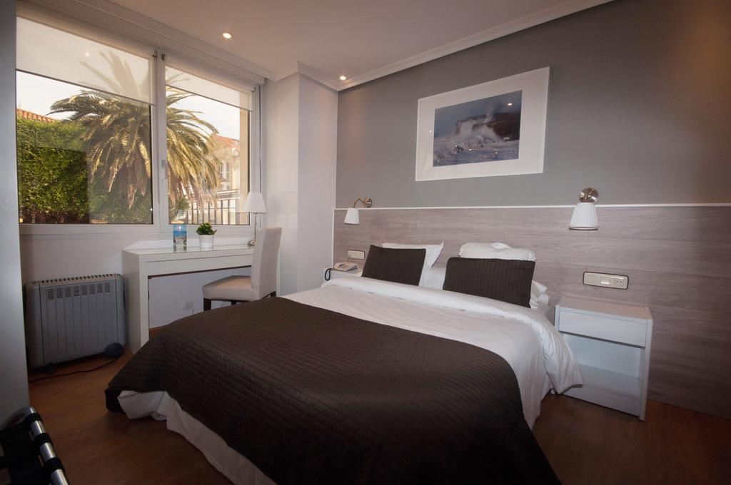 Hotel Don Pepe Ria Ribadesella Δωμάτιο φωτογραφία